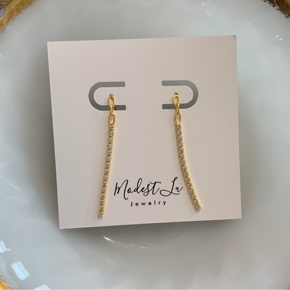 Modest Lu Jewelry - Gold Chain Crystal Dangle Tassel Earrings Brand New